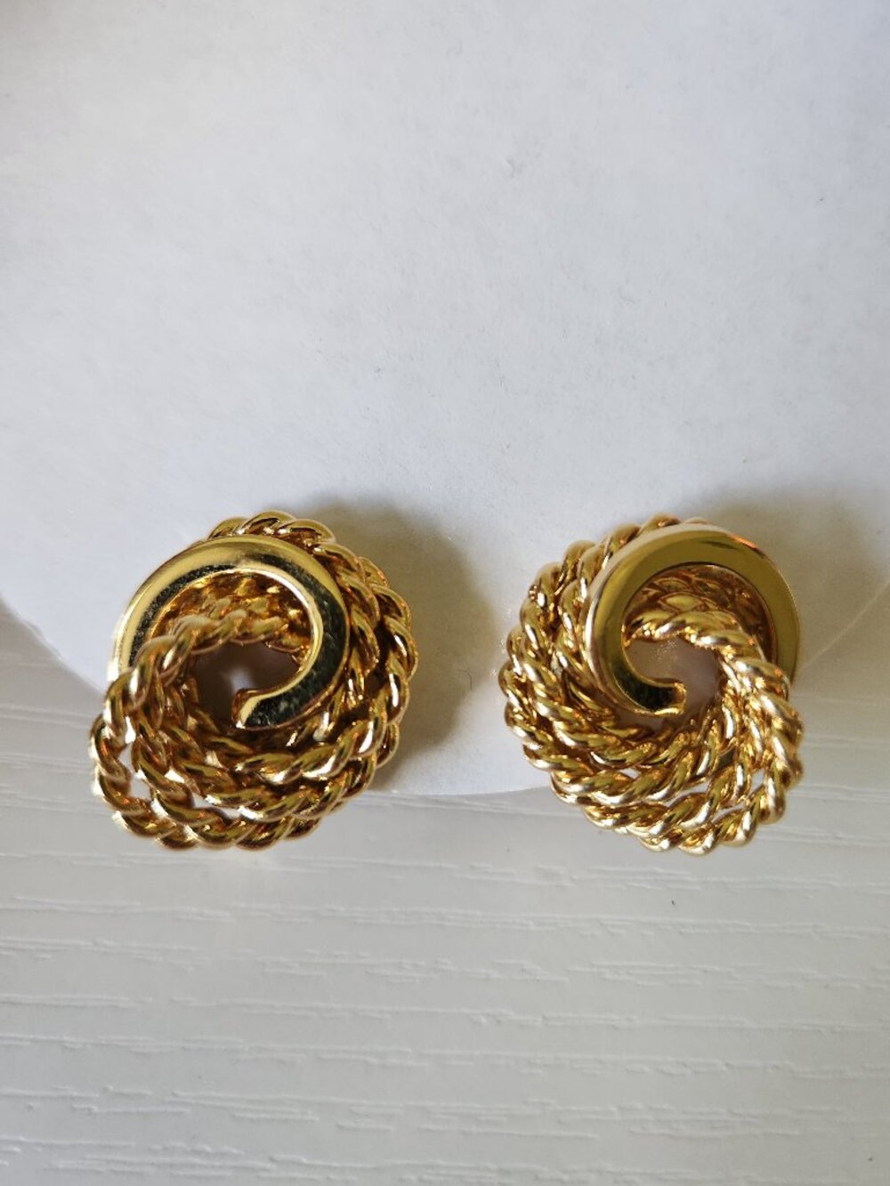 Signed Monet Vintage Gold Tone Rope Swirl Clip On Earrings Statement